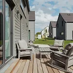 Neu Rügen Resørt Großzügige, Gemütliche Doppelhaushälfte Rasmus Mit Terrasse * Sagard