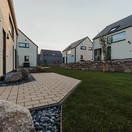 Neu Rügen Resørt Großzügige, Gemütliche Doppelhaushälfte Rasmus Mit Terrasse Ferienhaus Sagard