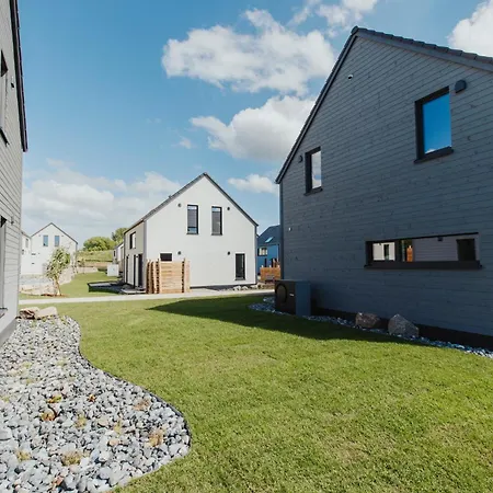 Neu Rügen Resørt Großzügige, Gemütliche Doppelhaushälfte Rasmus Mit Terrasse Ferienhaus *