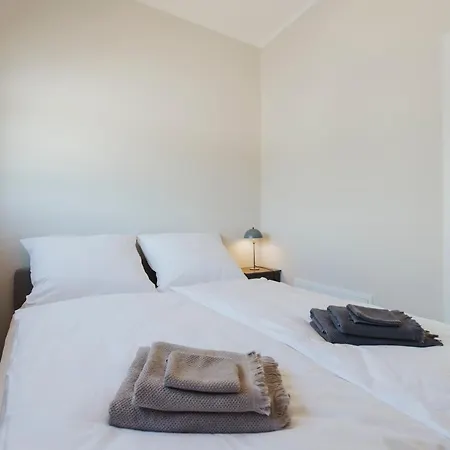 Neu Rügen Resørt Großzügige, Gemütliche Doppelhaushälfte Rasmus Mit Terrasse *